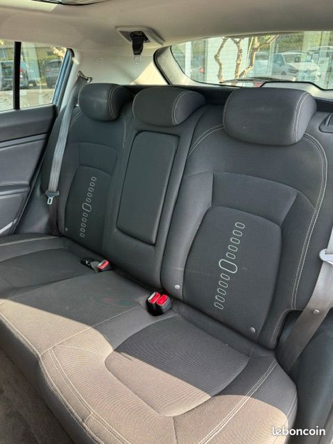 Sportage 2.0CRDi 136CV 4X2 Bluetooth - clim - régulateur — Garage Normandie Auto — photo 5